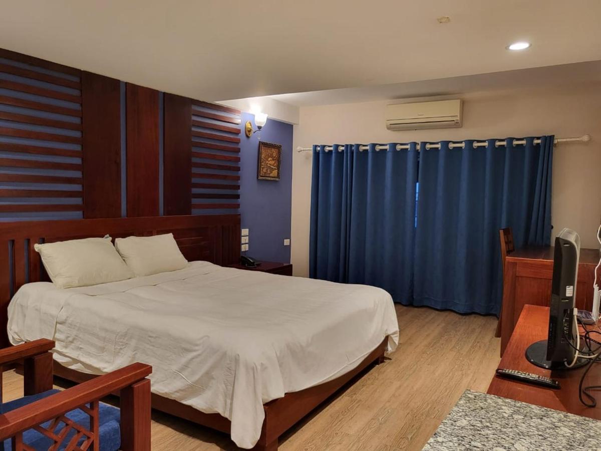 The Pilgrim Boutique Hotel Hanoi Buitenkant foto
